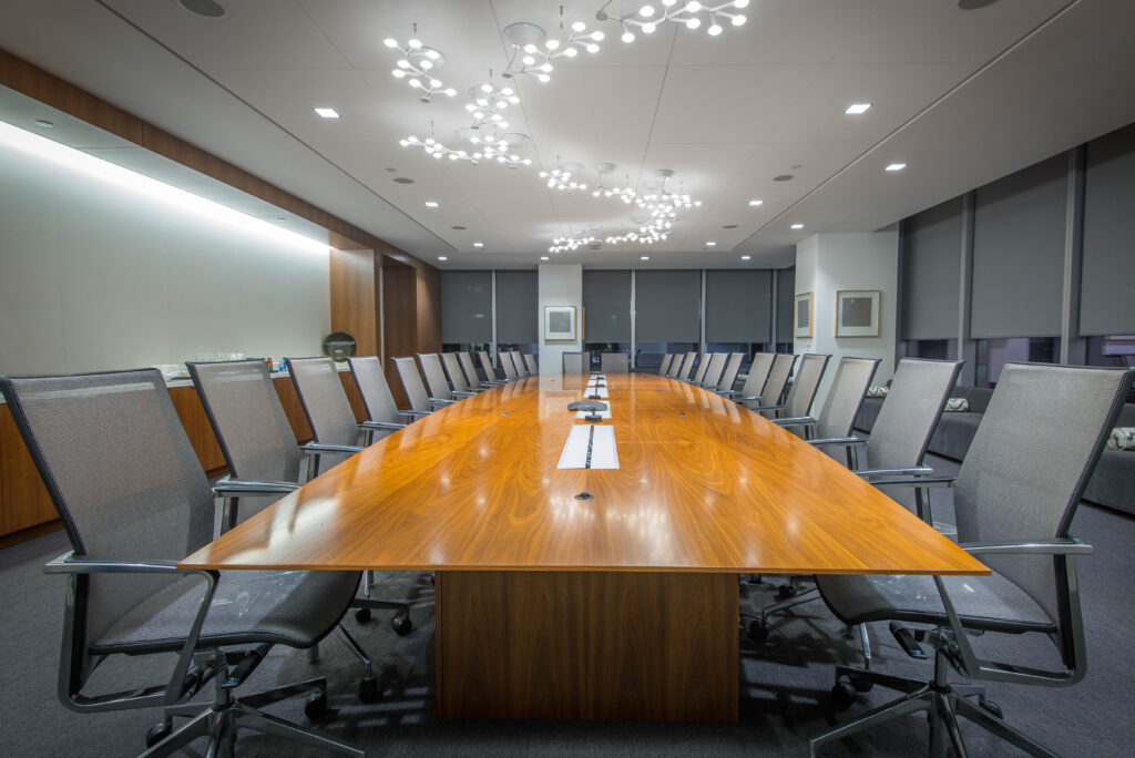 Marsh McLennan 120 Bremner Toronto Modern conference room