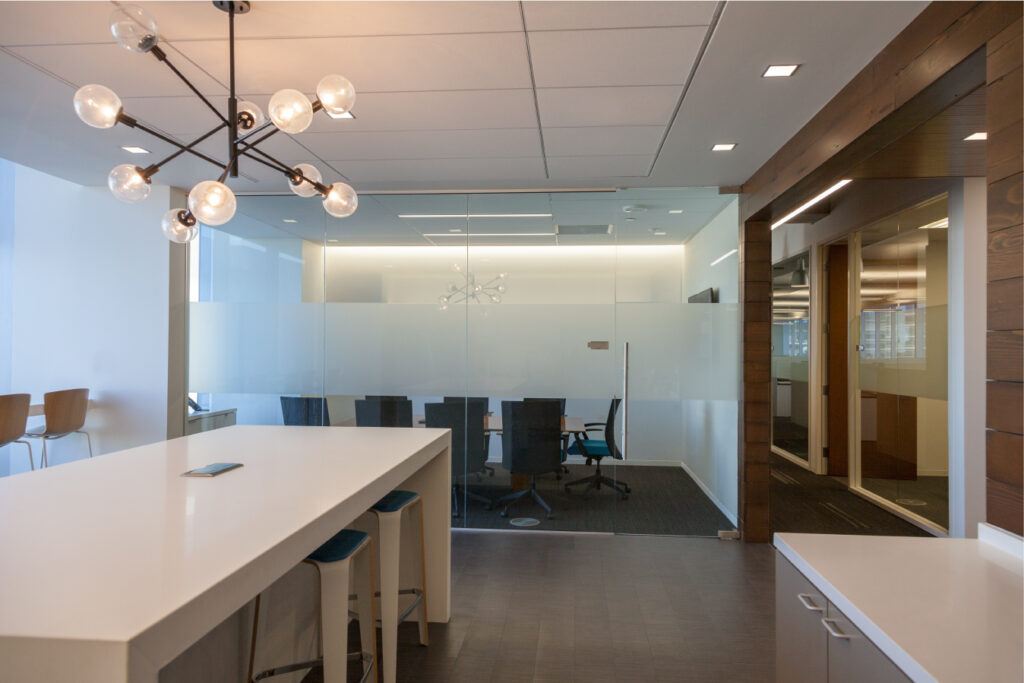 Marsh McLennan 120 Bremner Toronto Modern Office Interior